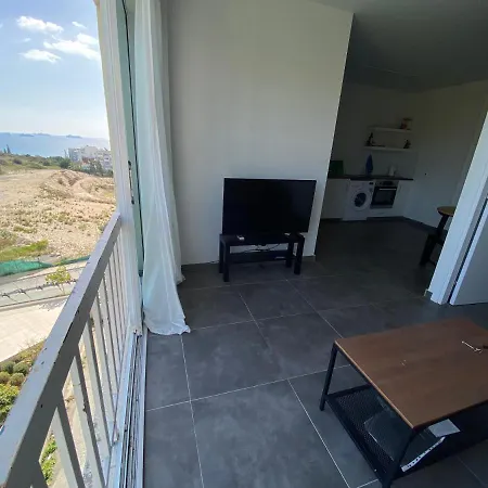 Renovated 1 Bedroom Flat 200M From Sea, Sea View *